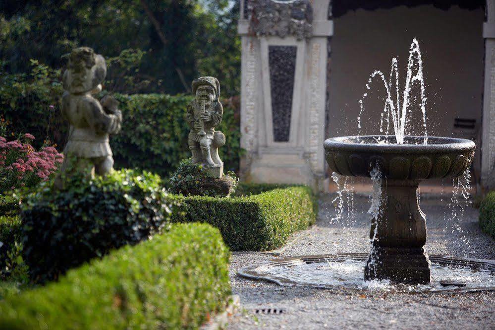 Hotel Schloss Neuburg - Hoftaferne Neuburg am Inn Esterno foto